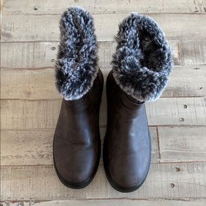 Chaoslook Women's Brown Fur-Lined Winter Boots